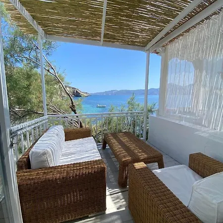 Casa Del Mar Milos Tatil Evi *