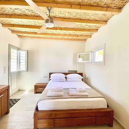 Casa Del Mar Milos